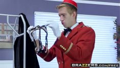 brazzers-milfs-like-it-big-the-cock-starved-slut-scene-starring-phoenix-marie-and-danny-d